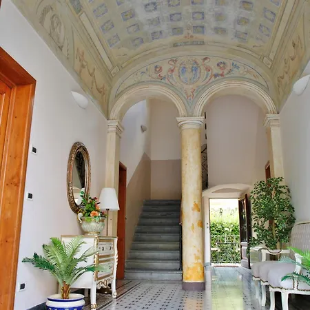 Oda ve Kahvaltı Relais 3*