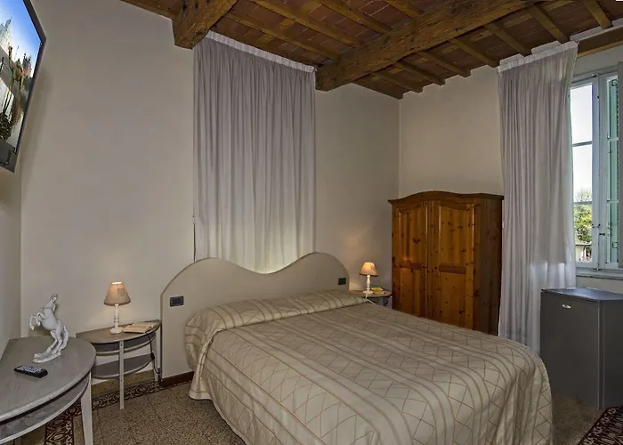 Oda ve Kahvaltı Relais Lucca