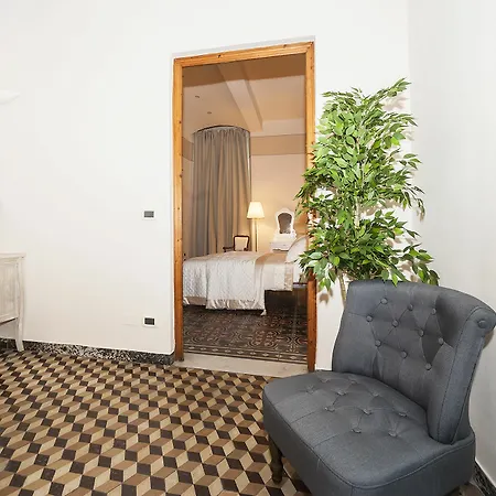 Relais Bed and Breakfast Λούκα